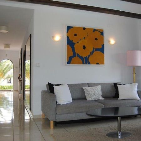 Villa Bozena Denia Bagian luar foto
