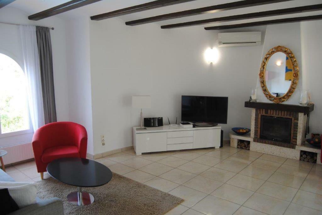 Villa Bozena Denia Bagian luar foto