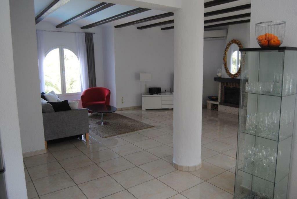 Villa Bozena Denia Bagian luar foto